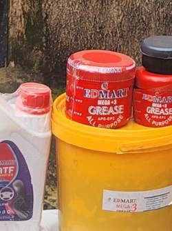 Edmart grease bucket and tubs